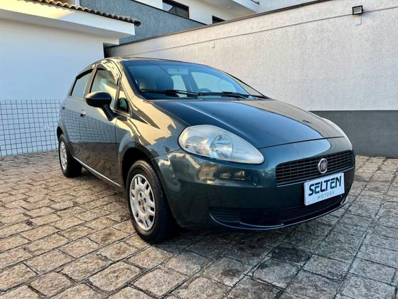 FIAT PUNTO 1.4 ATTRACTIVE 8V FLEX 4P MANUAL FIAT PUNTO 1.4 ATTRACTIVE 8V FLEX 4P MANUAL